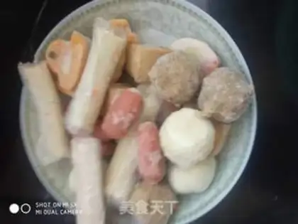 Make A cabbage fan with hot potballs step 0