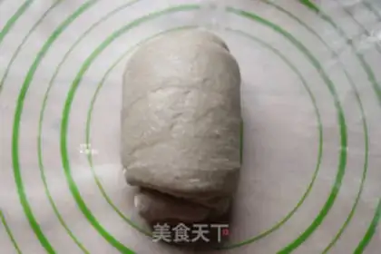 Make Black sesame sauce toast step 10