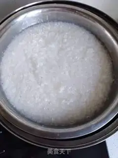 Make The rice date cake step 2