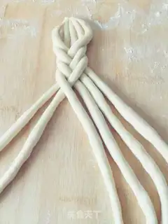 Make Creative bread step 10