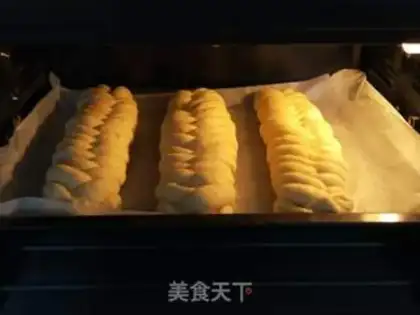 Make Creative bread step 16