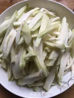 Make Cheese and tomatoes step 1