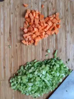 Make Celery with black beans step 3