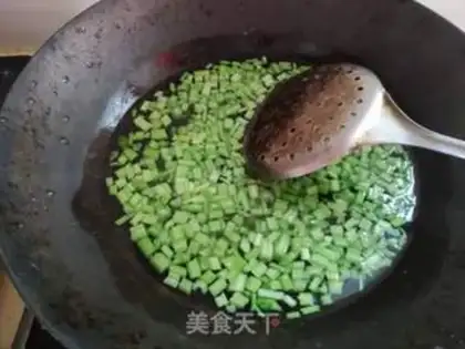 Make Celery with black beans step 5