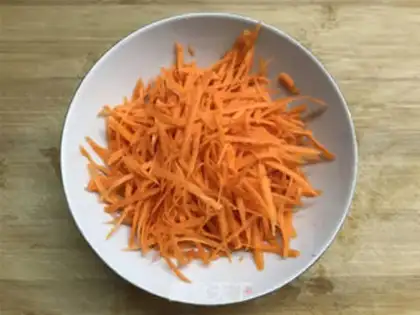 Make Green bean bud carrots step 2