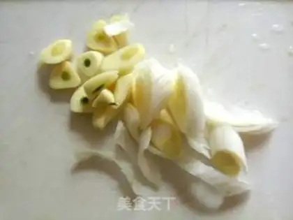 Make Celery sprouts step 3