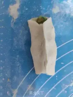 Make Squirt-fish sticker step 7