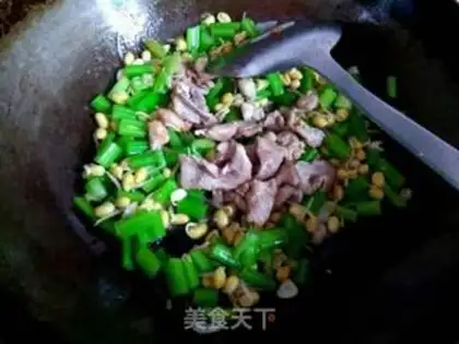 Make Celery sprouts step 8