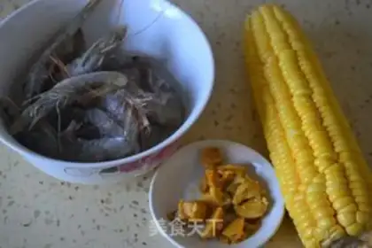 Make Fried shrimp for corn step 0