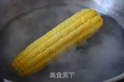 Make Fried shrimp for corn step 1