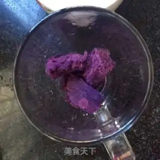 Make Potato honey water step 1