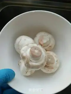 Make Vacuum mushroom step 0