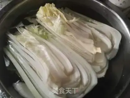 Make Shrimp leather buns step 1