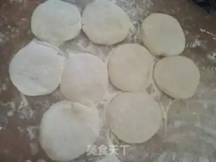 Make Shrimp leather buns step 9