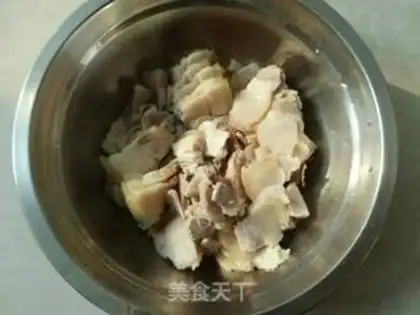 Make Five bouquet of cabbage step 2