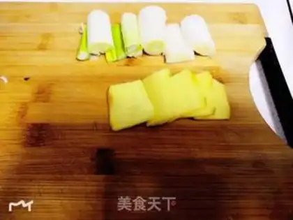 Make A simple version of a Coke chicken wing step 2