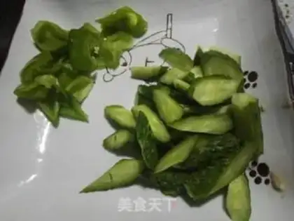 Make Pepper cucumber. Crabs step 2