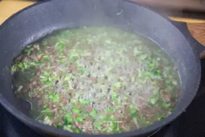 Make Orchid spicy soup step 4