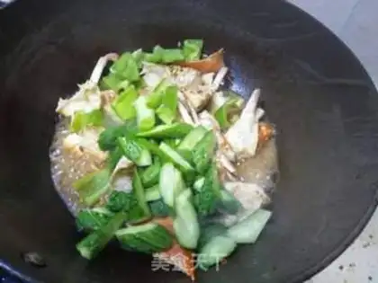 Make Pepper cucumber. Crabs step 7