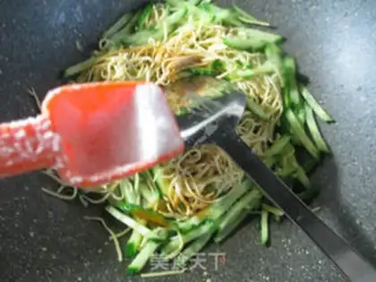 Make The cucumbers made silk step 6