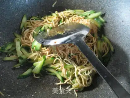 Make The cucumbers made silk step 8