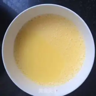 Make Emerald shrimp steamed eggs step 2