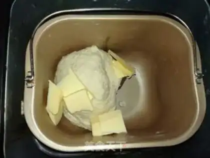 Make First-key milk bread step 3