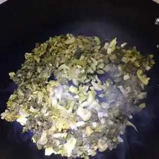 Make Sour sauce and rice powder step 9