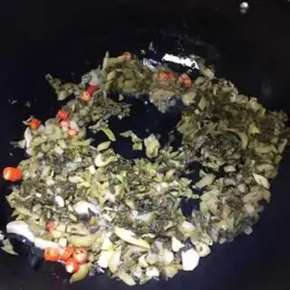 Make Sour sauce and rice powder step 13