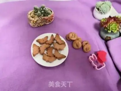 Make Flamingo biscuit step 0