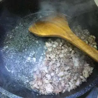 Make Sour sauce and rice powder step 18