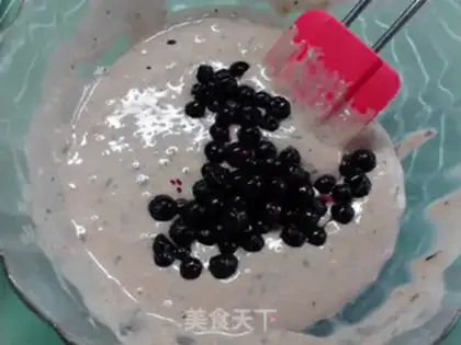Make Low-fat double blueberry marfin step 4