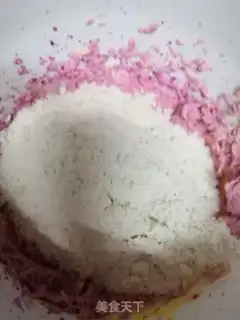 Make Flamingo biscuit step 3