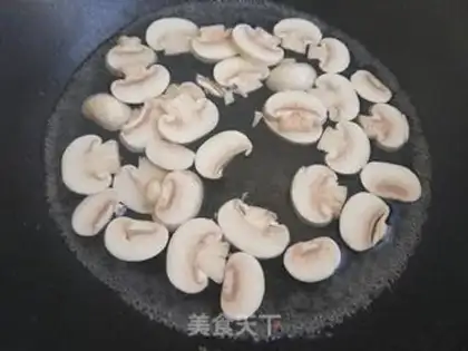 Make Seafood salad step 2