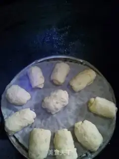 Make Red potato cream buns step 5