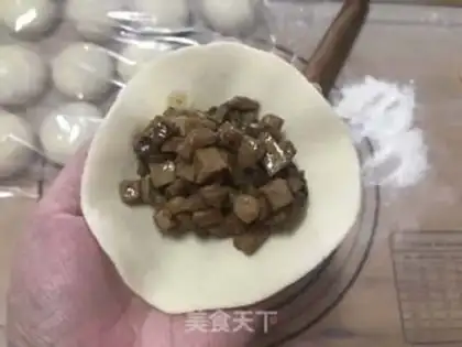 Make A meat bag with mushroom sauce step 11