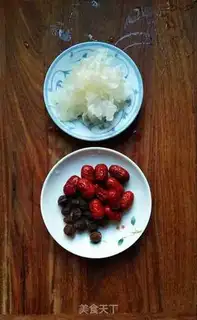 Make Lotus silver ear soup step 0