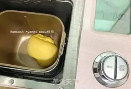 Make Pumpkin bun step 4
