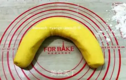 Make Pumpkin bun step 5