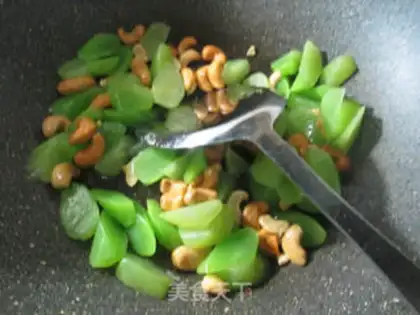 Make The fragrance step 5