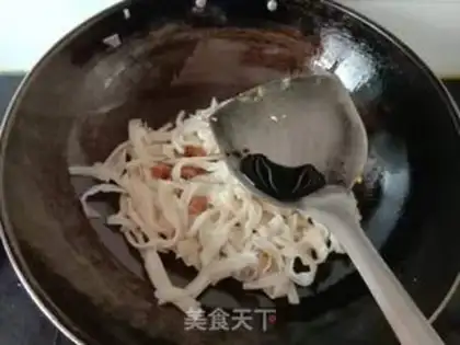 Make Egg beef fried river powder step 8