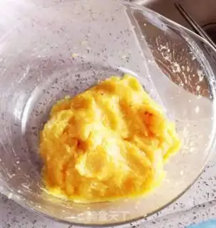 Make Red potato jam bread step 1