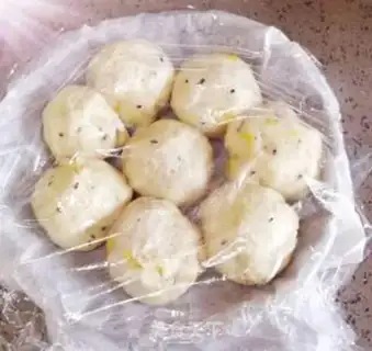 Make Red potato jam bread step 2