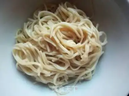 Make Noodle pancakes step 0