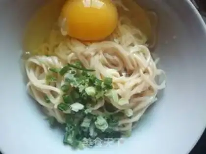 Make Noodle pancakes step 1