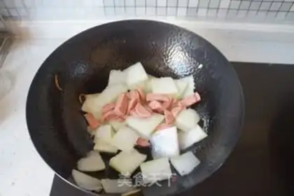 Make Pork fan soup step 2