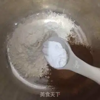Make Chocolate cranberry marfin cake step 1