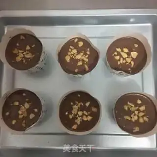 Make Chocolate cranberry marfin cake step 11