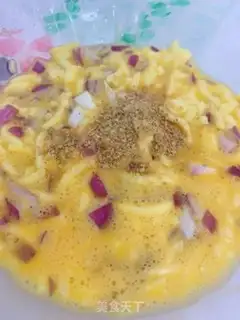 Make Egg doughnuts step 4