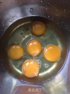 Make Egg rolls step 0